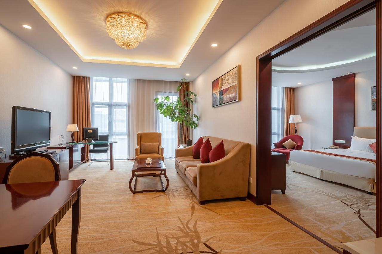 Grand Metropark Hotel Shandong Jinan Bagian luar foto